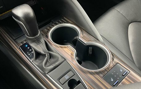 Toyota Camry, 2020 год, 3 299 000 рублей, 14 фотография