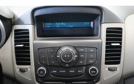 Chevrolet Cruze II, 2010 год, 594 000 рублей, 9 фотография