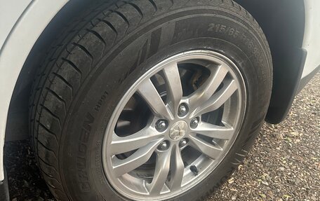 Mitsubishi Outlander III рестайлинг 3, 2013 год, 1 550 000 рублей, 13 фотография