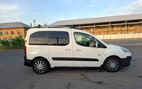 Peugeot Partner II рестайлинг 2, 2011 год, 670 000 рублей, 8 фотография