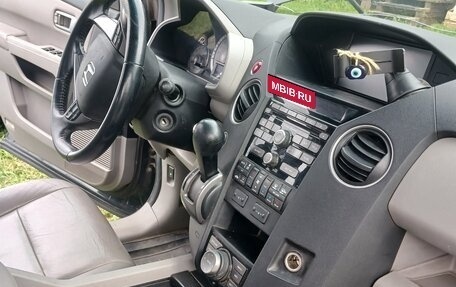 Honda Pilot III рестайлинг, 2012 год, 2 000 000 рублей, 10 фотография
