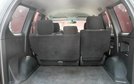 Toyota Land Cruiser Prado 120 рестайлинг, 2006 год, 1 835 000 рублей, 10 фотография