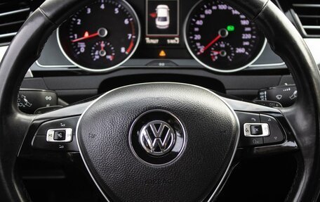 Volkswagen Passat B8 рестайлинг, 2015 год, 1 620 000 рублей, 13 фотография