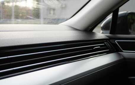 Volkswagen Passat B8 рестайлинг, 2015 год, 1 620 000 рублей, 24 фотография