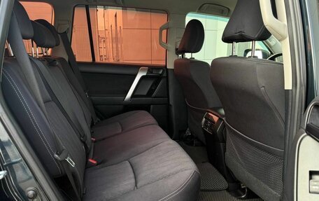 Toyota Land Cruiser Prado 150 рестайлинг 2, 2015 год, 3 381 000 рублей, 15 фотография