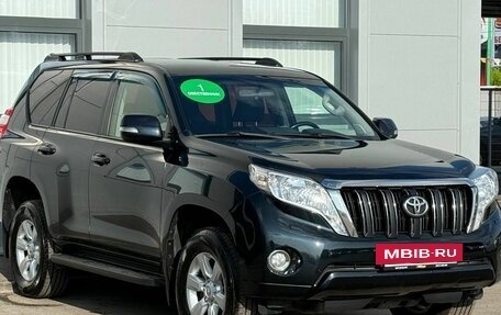 Toyota Land Cruiser Prado 150 рестайлинг 2, 2015 год, 3 381 000 рублей, 3 фотография