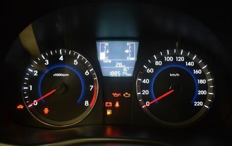 Hyundai Solaris II рестайлинг, 2015 год, 930 000 рублей, 13 фотография