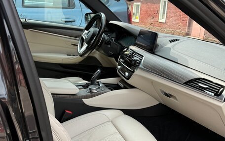 BMW 5 серия, 2019 год, 3 690 000 рублей, 6 фотография
