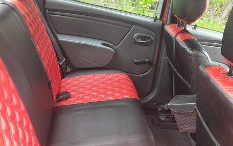 Renault Logan I, 2010 год, 600 000 рублей, 4 фотография