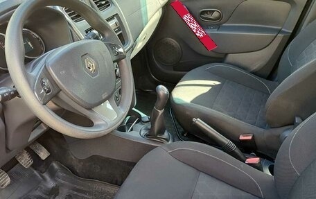 Renault Sandero II рестайлинг, 2016 год, 1 050 000 рублей, 8 фотография