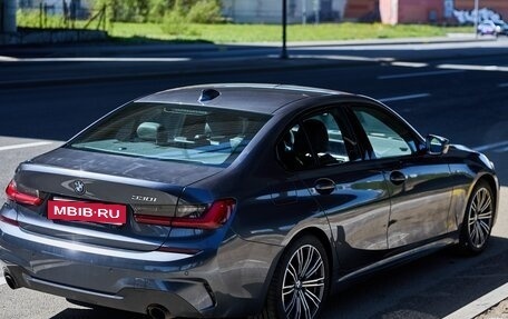 BMW 3 серия, 2019 год, 3 750 000 рублей, 3 фотография