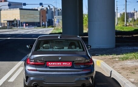 BMW 3 серия, 2019 год, 3 750 000 рублей, 4 фотография