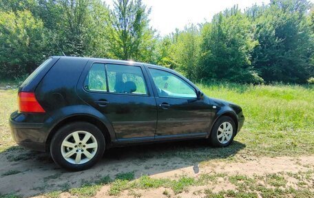 Volkswagen Golf IV, 1998 год, 390 000 рублей, 2 фотография