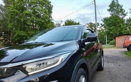 Honda Vezel, 2019 год, 2 170 000 рублей, 9 фотография