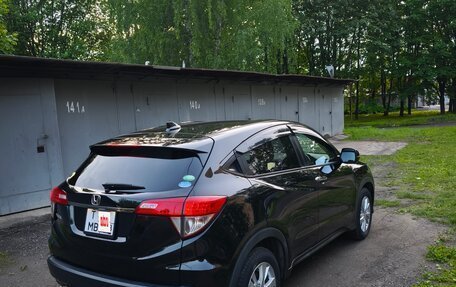 Honda Vezel, 2019 год, 2 170 000 рублей, 3 фотография