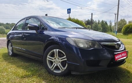 Honda Civic VIII, 2010 год, 1 100 000 рублей, 3 фотография