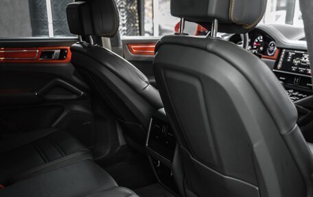 Porsche Cayenne III, 2021 год, 13 800 000 рублей, 26 фотография