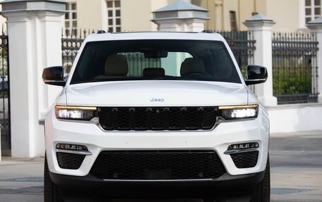 Jeep Grand Cherokee, 2023 год, 6 600 000 рублей, 2 фотография