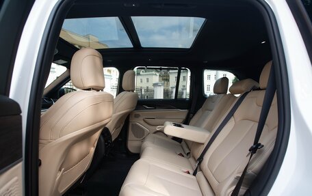 Jeep Grand Cherokee, 2023 год, 6 600 000 рублей, 25 фотография