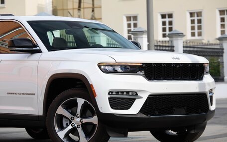 Jeep Grand Cherokee, 2023 год, 6 600 000 рублей, 31 фотография