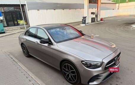 Mercedes-Benz E-Класс, 2020 год, 6 000 000 рублей, 5 фотография