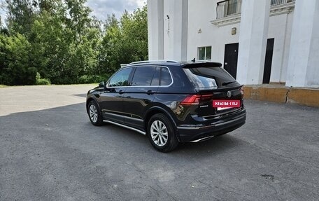 Volkswagen Tiguan II, 2017 год, 2 080 000 рублей, 7 фотография