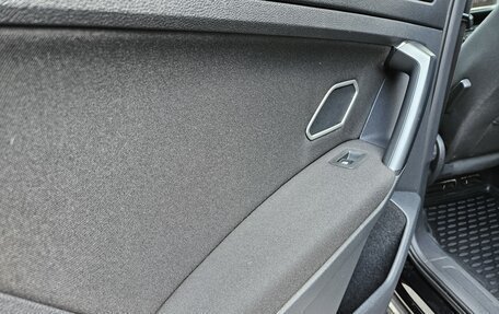 Volkswagen Tiguan II, 2017 год, 2 080 000 рублей, 20 фотография