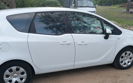 Opel Meriva, 2014 год, 920 000 рублей, 2 фотография