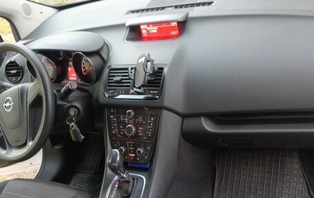 Opel Meriva, 2014 год, 920 000 рублей, 4 фотография