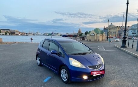Honda Fit III, 2008 год, 890 000 рублей, 5 фотография