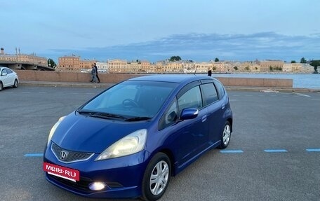 Honda Fit III, 2008 год, 890 000 рублей, 4 фотография