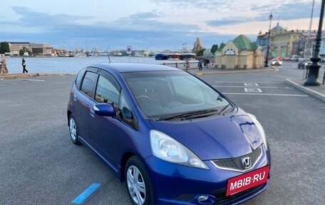 Honda Fit III, 2008 год, 890 000 рублей, 14 фотография