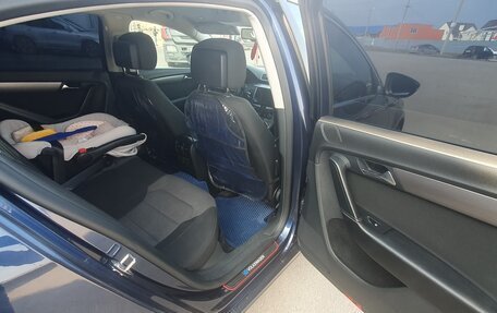 Volkswagen Passat B7, 2011 год, 1 040 000 рублей, 11 фотография