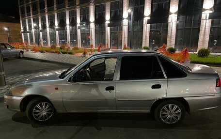 Daewoo Nexia I рестайлинг, 2012 год, 260 000 рублей, 2 фотография