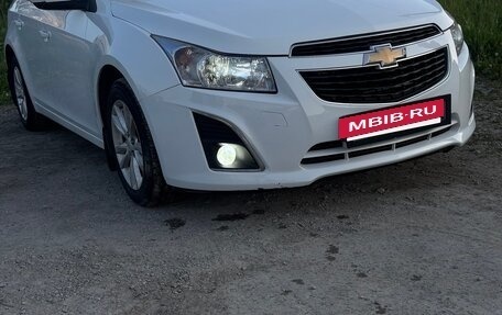Chevrolet Cruze II, 2014 год, 1 250 000 рублей, 3 фотография
