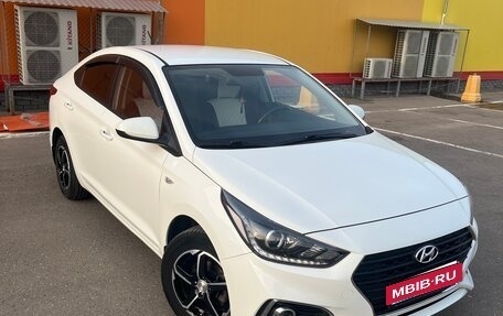 Hyundai Solaris II рестайлинг, 2018 год, 1 430 000 рублей, 3 фотография