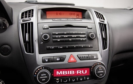 KIA cee'd I рестайлинг, 2009 год, 630 000 рублей, 17 фотография