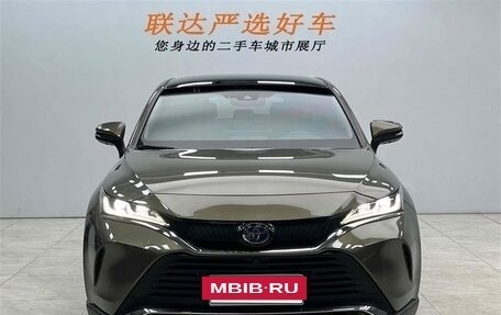Toyota Harrier, 2022 год, 3 500 000 рублей, 2 фотография