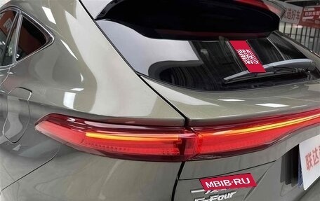 Toyota Harrier, 2022 год, 3 500 000 рублей, 18 фотография