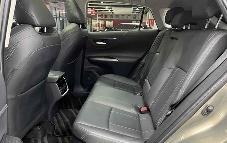 Toyota Harrier, 2022 год, 3 500 000 рублей, 21 фотография