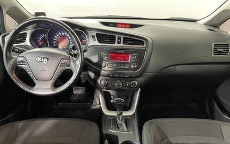 KIA cee'd III, 2013 год, 1 055 000 рублей, 7 фотография