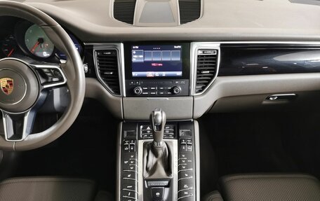 Porsche Macan I рестайлинг, 2017 год, 4 543 000 рублей, 10 фотография
