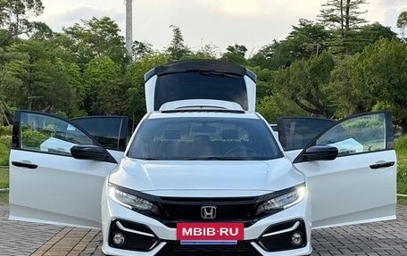 Honda Civic, 2022 год, 1 890 020 рублей, 5 фотография