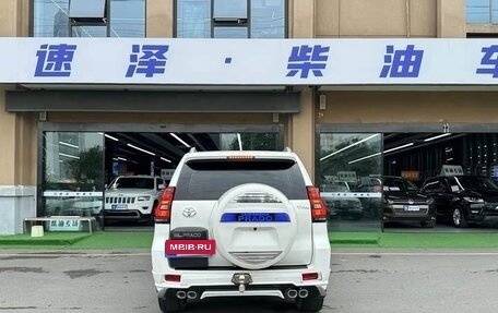 Toyota Land Cruiser Prado 150 рестайлинг 2, 2022 год, 6 690 000 рублей, 6 фотография