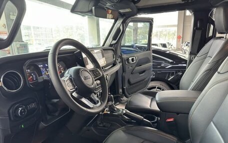 Jeep Wrangler, 2022 год, 4 100 020 рублей, 9 фотография