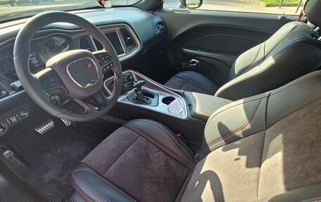 Dodge Challenger III рестайлинг 2, 2019 год, 4 000 000 рублей, 8 фотография