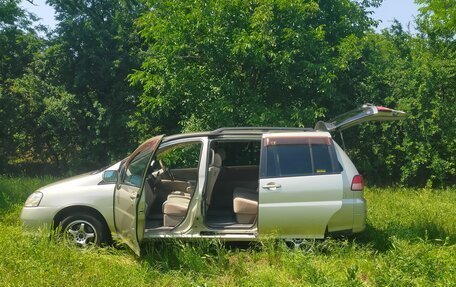 Nissan Liberty, 2002 год, 550 000 рублей, 7 фотография