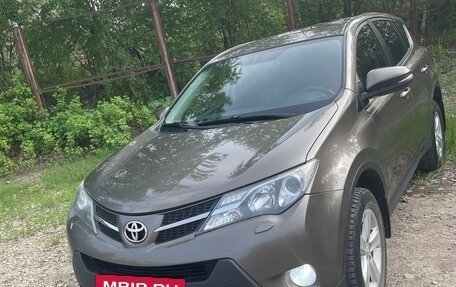 Toyota RAV4, 2013 год, 1 750 000 рублей, 3 фотография