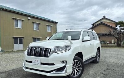 Toyota Land Cruiser Prado 150 рестайлинг 2, 2022 год, 2 523 000 рублей, 1 фотография