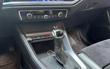 Audi Q3, 2021 год, 2 330 000 рублей, 5 фотография